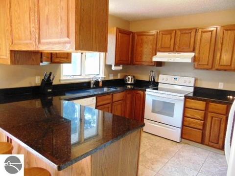 480 Norton Gibbs Dr, Ithaca, MI 48847 photo 6