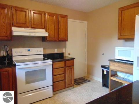 480 Norton Gibbs Dr, Ithaca, MI 48847 photo 10
