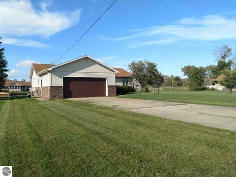 2275 E Bay Ridge Dr, Au Gres, MI 48703 photo 2
