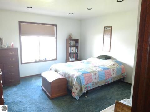 2275 E Bay Ridge Dr, Au Gres, MI 48703 photo 11