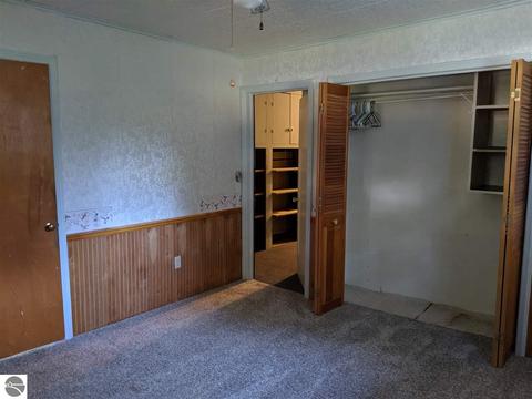 593 N Baldwin, Owosso, MI 48867 photo 30
