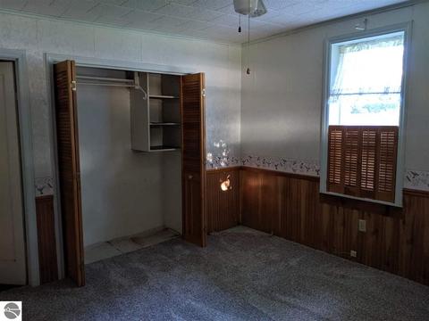 593 N Baldwin, Owosso, MI 48867 photo 29