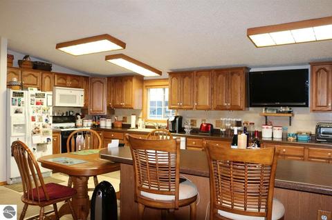 9664 W Monroe Rd, Elwell, MI 48832 photo 8
