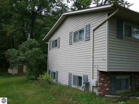 8810 S Circle E, Farwell, MI 48622 photo 37