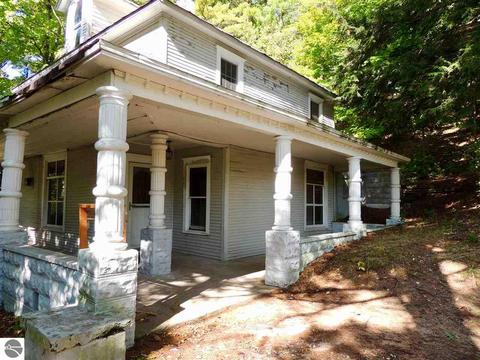 10390 Deadstream Rd, Honor, MI 49640 photo 2