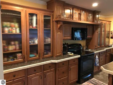 6820 E Pierce Rd, Harrison, MI 48625 photo 7