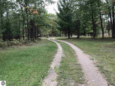 6820 E Pierce Rd, Harrison, MI 48625 photo 59