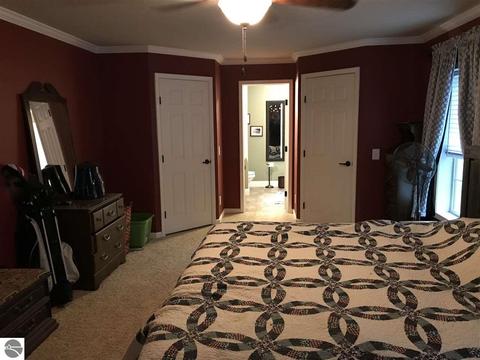 6820 E Pierce Rd, Harrison, MI 48625 photo 32