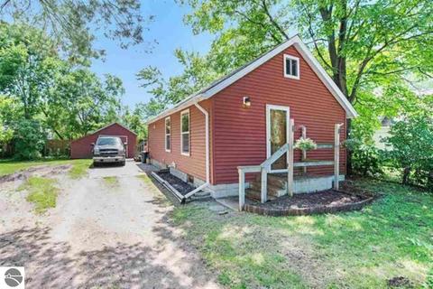 1103 Pennsylvania Ave Mount Pleasant Mi 48858 23 Photos Mls