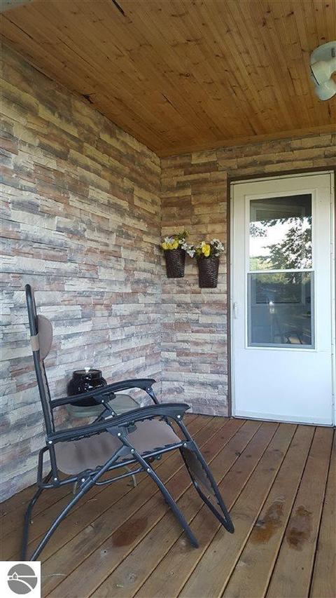 329 N St Johns St, Ithaca, MI 48847 photo 7