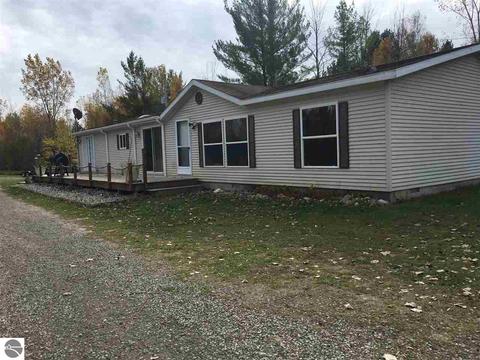 1860 Deep River Rd, Standish, MI 48658 photo 3