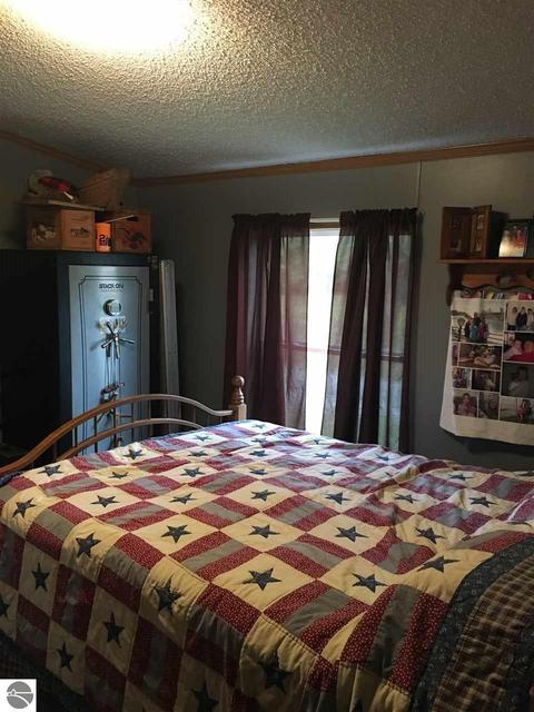 1860 Deep River Rd, Standish, MI 48658 photo 29