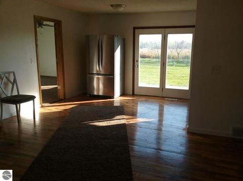 5639 S Wise Rd, Shepherd, MI 48883 photo 6