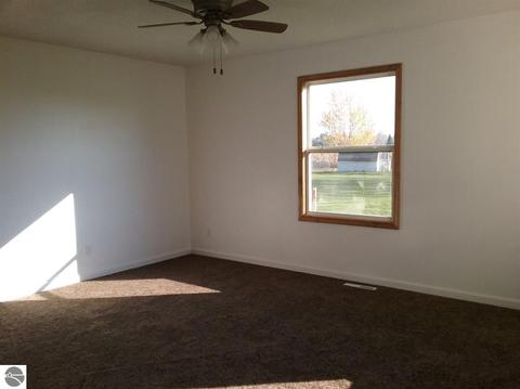 5639 S Wise Rd, Shepherd, MI 48883 photo 27