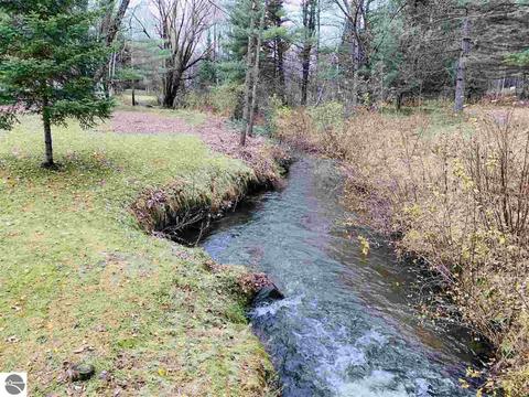 3925 E 8 Rd, Manton, MI 49663 photo 6