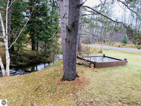 3925 E 8 Rd, Manton, MI 49663 photo 87