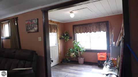 406 Oak Ln, Mio, MI 48647 photo 5