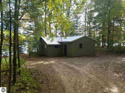 10609 White Pine Rd, Interlochen, MI 49643 photo 27