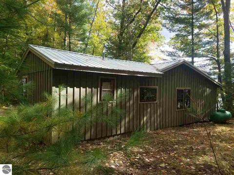 10609 White Pine Rd, Interlochen, MI 49643 photo 9