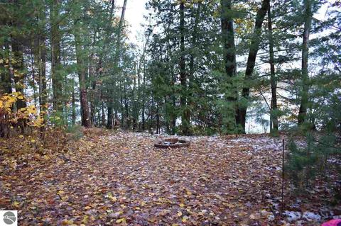 10609 White Pine Rd, Interlochen, MI 49643 photo 28