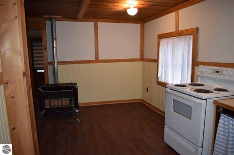 10609 White Pine Rd, Interlochen, MI 49643 photo 16
