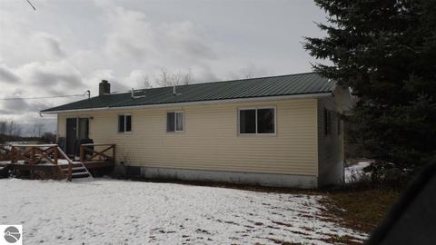 4040 Deckerville Rd, Lupton, MI 48635 photo 4
