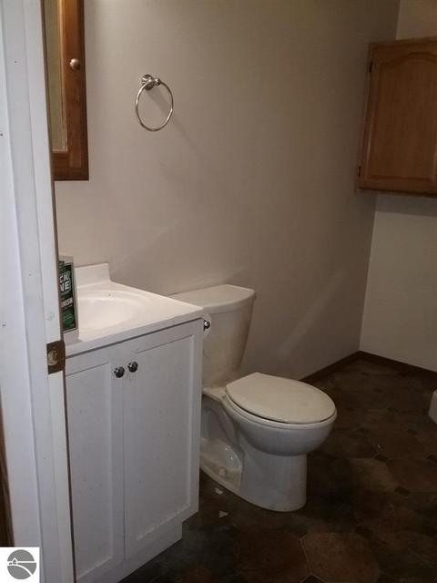 8703 E Pleasant Valley Rd, Shepherd, MI 48883 photo 12