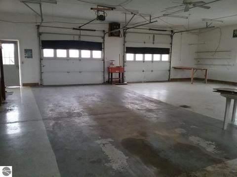 8703 E Pleasant Valley Rd, Shepherd, MI 48883 photo 14