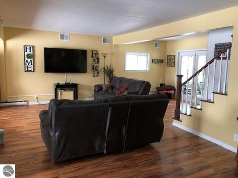 120 S Luce Rd, Ithaca, MI 48847 photo 9