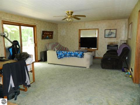 5569 Antonia Rd, Au Gres, MI 48703 photo 4