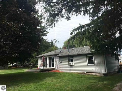 331 W Main St, Sterling, MI 48659 photo 22