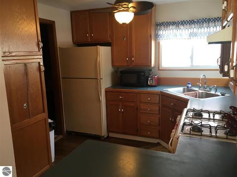 331 W Main St, Sterling, MI 48659 photo 16