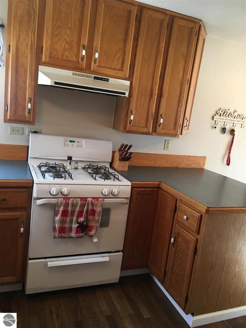 331 W Main St, Sterling, MI 48659 photo 15