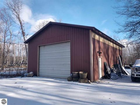 2474 Lola Ln, Au Gres, MI 48703 photo 2