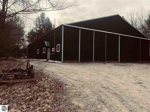 5200 S Huron, Standish, MI 48658 photo 2