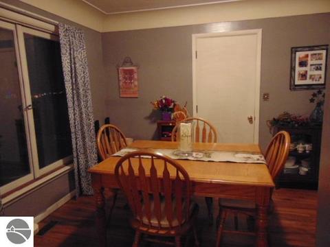 319 E Barber St, Ithaca, MI 48847 photo 14