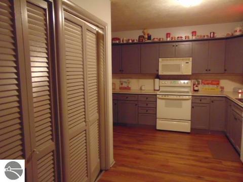 319 E Barber St, Ithaca, MI 48847 photo 11