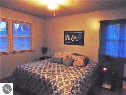 319 E Barber St, Ithaca, MI 48847 photo 22