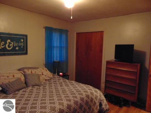 319 E Barber St, Ithaca, MI 48847 photo 23