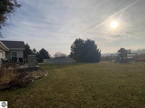 1340 E Walton, Shepherd, MI 48883 photo 36