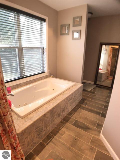 1340 E Walton, Shepherd, MI 48883 photo 15