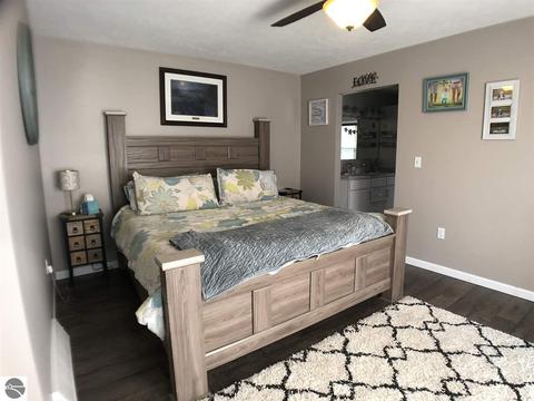 1340 E Walton, Shepherd, MI 48883 photo 7
