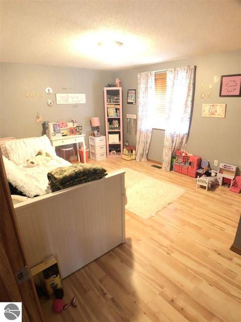 1340 E Walton, Shepherd, MI 48883 photo 28