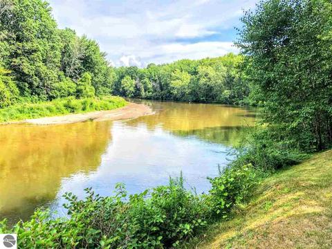 4108 Deer Run, Sears, MI 49679 photo 2