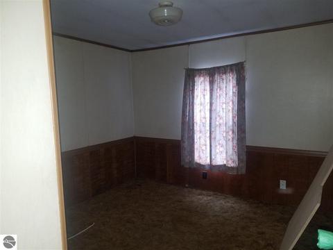 807 Bendon Rd, Interlochen, MI 49643 photo 22