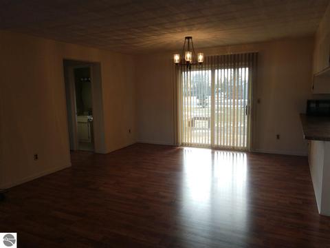 412 E Michigan Ave, Au Gres, MI 48703 photo 12