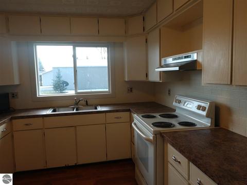 412 E Michigan Ave, Au Gres, MI 48703 photo 19