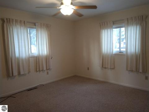 412 E Michigan Ave, Au Gres, MI 48703 photo 27