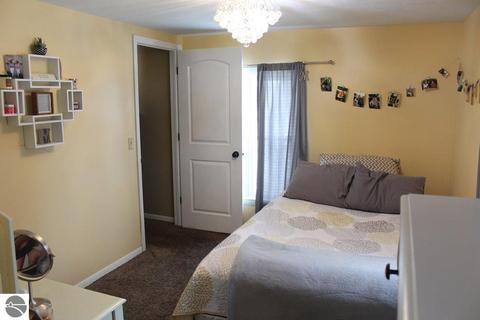 3483 E River Rd, Mount Pleasant, MI 48858 photo 23