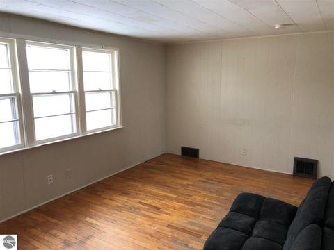 821 E Bennett Ave, Mount Pleasant, MI 48858 photo 27